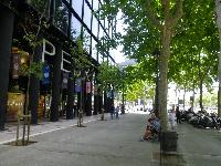 DiagonalShops-2013-06-29-c.jpg