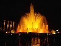 Fountains-PlacaEspanya-2013-05-04-d.jpg