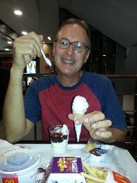 LaRambla-McDonalds-IceCream-2013-06-13-b.jpg