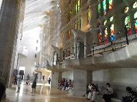 SagradaFamilia-Basilica-2013-06-19-d.jpg