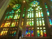 SagradaFamilia-Basilica-2013-06-19-k.jpg