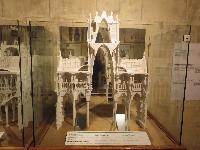 SagradaFamilia-Museum-2013-06-19-b.jpg