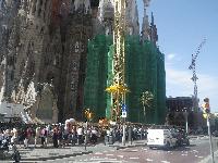 SagradaFamiliaLine-2013-06-17.jpg
