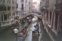 Venice-Canal-TrafficJam.jpg