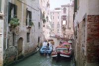 Venice-Canal-TrafficJam2.jpg