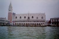 Venice-FromBoat-DogesPalaceAndBridgeOfSighs.jpg