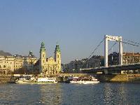 Budapest-Boat-2016-01-22-k.jpg