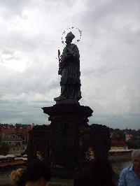 Prague-KarluvBridge-2019-06-15-e.jpg