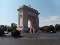 Romania-Bucharest-ArchOfTriumph-2019-08-30.jpg