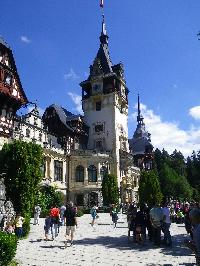 Romania-PelesCastle-2016-08-26-b.jpg