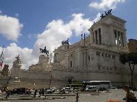 Rome-MonumentVittorioEmanuele-2016-05-12.jpg